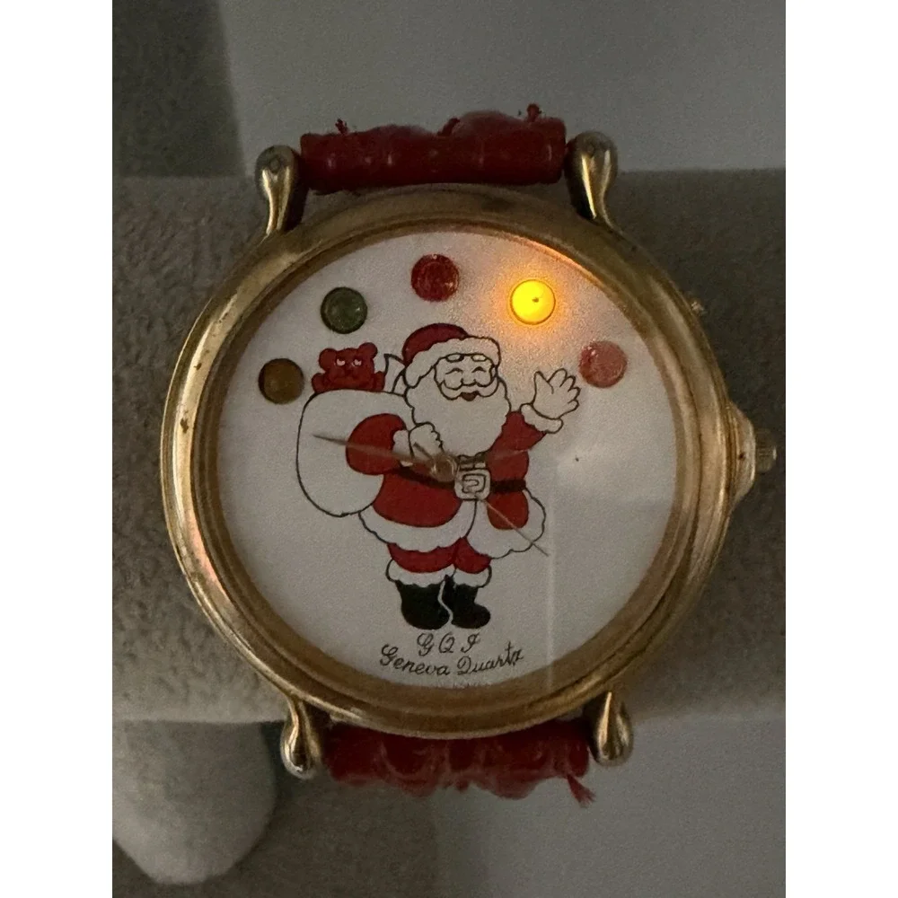 Geneva GQF Vintage New Battery Mens Santa Claus Watch 43MM 8